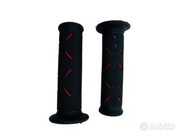 COPPIA MANOPOLE DUCATI PANIGALE CD 36140151AA VA