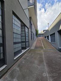 Immobile di 310 m² a Milano