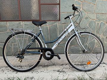 City-bike 28” con cestino
