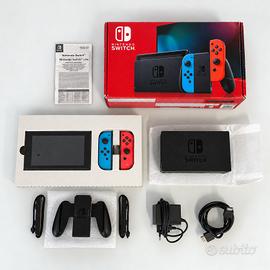 Console Nintendo Switch Completa con Accessori