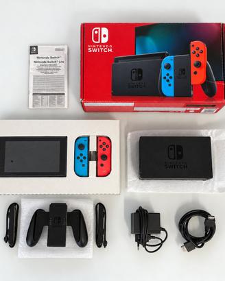 Console Nintendo Switch Completa con Accessori