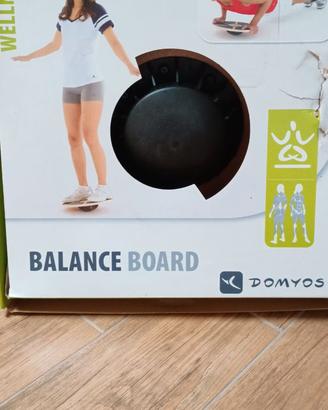 Balance Board -Tavola in legno polivalente.