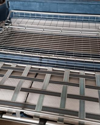 Bel divano letto 3 posti usato colore azzurro