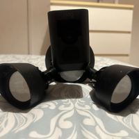 Floodlight Cam Wired Plus