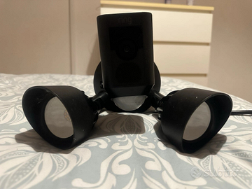 Floodlight Cam Wired Plus