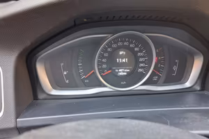 auto Volvo V60