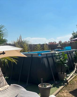 Vendisi casa cpn giardino e terreno