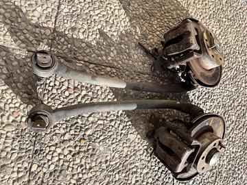 Alfa 147 mozzo cuscinetto braccetto montante pinza