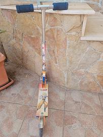 Monopattino a 2 ruote
