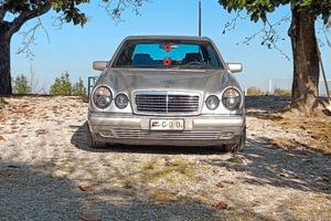Mercedes w210 e300td om606 e300