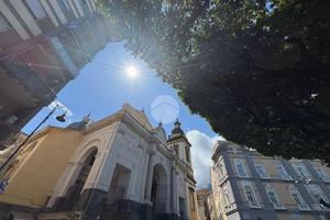 MULTILOCALE A CASTELLAMMARE DI STABIA