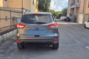 kuga 2000 tdi