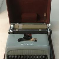 macchina scrivere Olivetti Studio 44  custod rossa