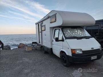 Ford Transit 2.5 turbodiesel Mobilvetta Design
