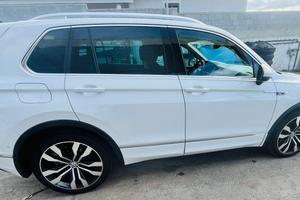 Tiguan R-Line 2.0 TDI 150 CV DSG