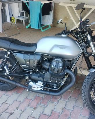 Moto Guzzi V7 III Rough