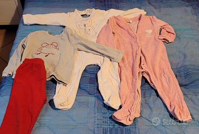 Pigiami bimbo/a 12-24 mesi