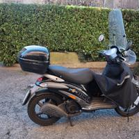 Scooter Piaggio Liberty S 125
