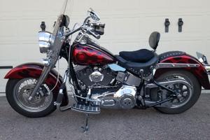 Harley-Davidson Heritage Softail Classic (FLSTC)
