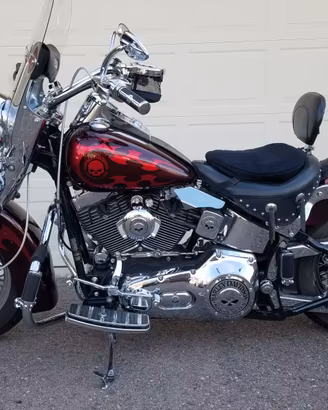 Harley-Davidson Heritage Softail Classic (FLSTC)