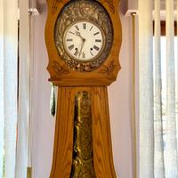 Orologio a pendolo d’antiquariato (colonna)