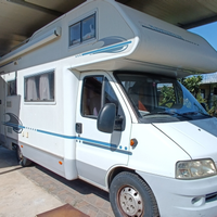 Camper mansardato adriatik 670 dk