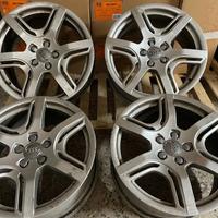 Cerchi Audi A3 A4 A6 Q3 Q5 TT 18 pollici usati
