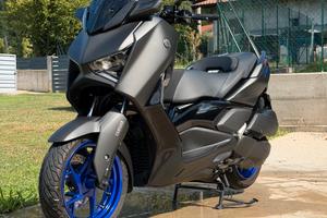 Xmax 300 2025 