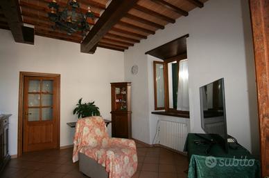 AP242 - Appartamento arredato con ingresso indipen