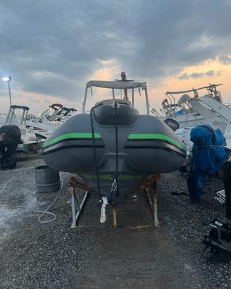 Domar f6 6,50 suzuki 40/60 pronto mare