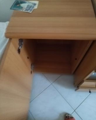 Mobile in legno
