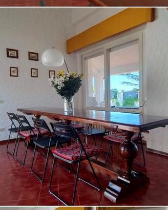 Villa ampia con giardino
