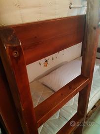 lettino a castello bimbo in legno fatto a mano