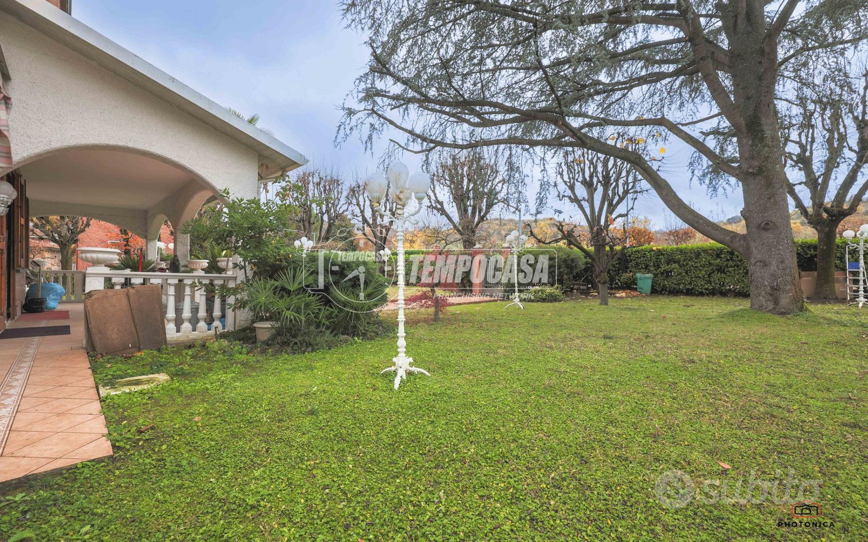 House in San Lazzaro di Savena, Martiri di Pizzocalvo - Altro