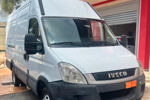 Iveco daily 35c14 coibendato (metano)