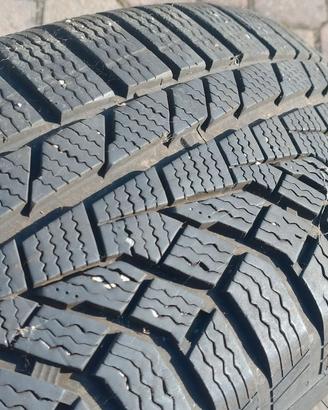 Gomme invernali 215/70R16 100H marca Sailun Ice Bl