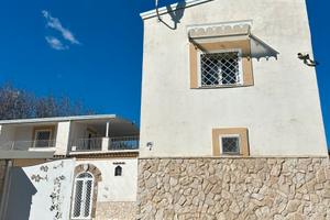 Tenuta Polifunzionale con Parco e Sala Ricevimenti