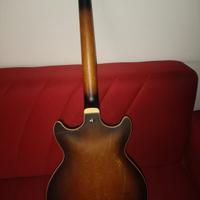 chitarra semiacustica ibanez