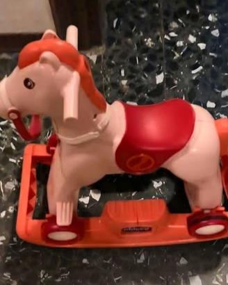 Cavallo a dondolo