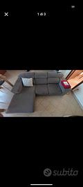 divano con penisola intercambiabile 