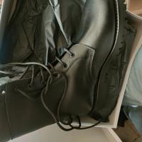 Anfibi n.43 mai indossati