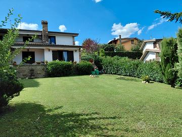 Porzione di Villa Bifamiliare classe A4