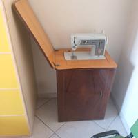 Macchina da cucire singer 611G con mobile