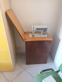 Macchina da cucire singer 611G con mobile