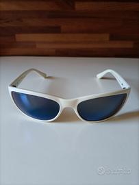 Occhiali marca REVO modello GRAND WRAP