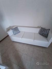 divano 3 posti 