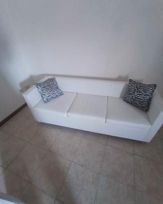 divano 3 posti 