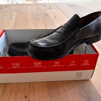 College nere eleganti uomo