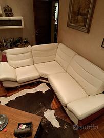 Divano artigianale in pelle