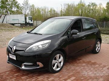 RENAULT Scenic Scénic XMod 1.5 dCi 110CV DE LUXE